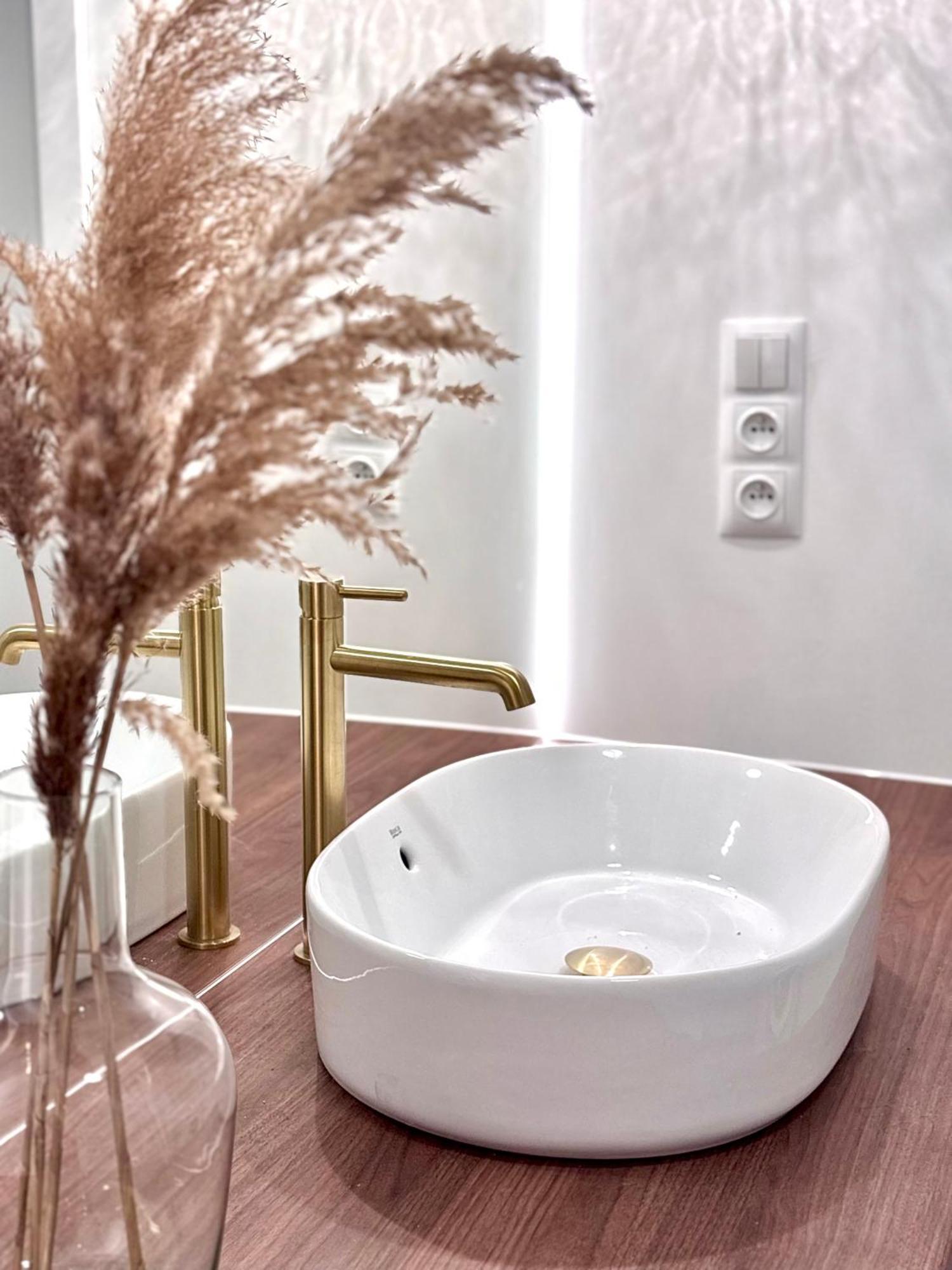 White Glove Prestige Nowe Zatorze Apartment